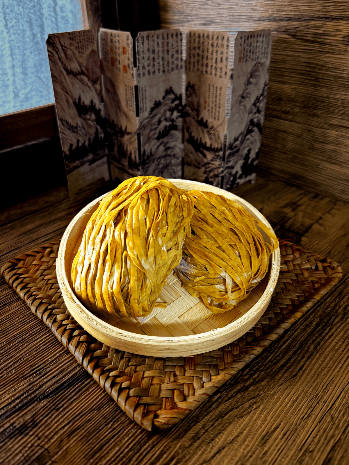 春記麵廠 特上蝦子麵 粗麵 特寫 Chun Kee Noodles Factory Premium Shrimp Roe Noodles Thick Close-up